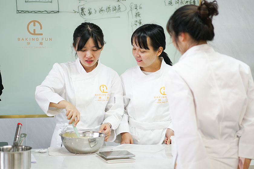 零基礎新手能學好西點嗎